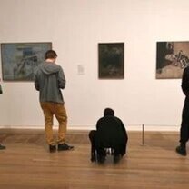 CEA CAPA students at museum looking at paintings